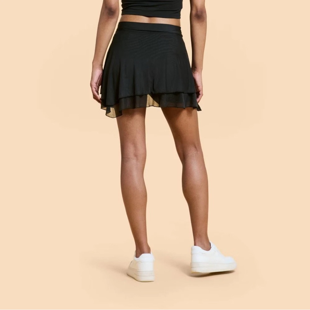 (NLA) Re-listed! Blogilates Women's Dance Studio Wrap Skort Size Medium - Picture 2 of 5